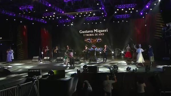 Gustavo Miqueri y Trebol de Ases 21.01.2017