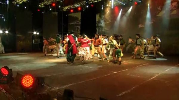 BALLET OFICIAL Y DIVINO NIÑO | 18.01