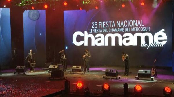 BRUNO MENDOZA Y JULIO CÁCERES | 20.01